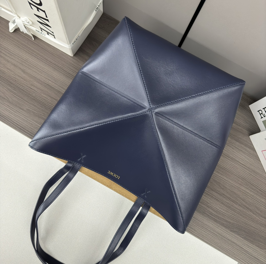 Loewe Shopping Bags